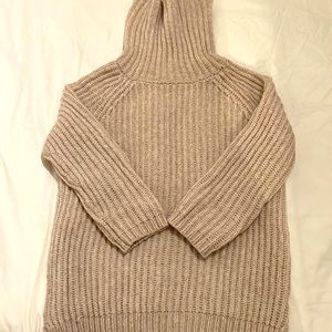 Ribbed turtleneck sweater